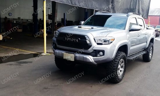 Toyota Tacoma Hood With Scoop